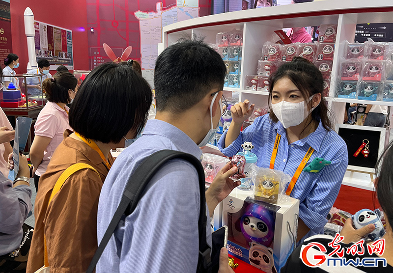 EMC易倍 EMC易倍体育组图：2022年服贸会落幕 搭建文化交流平台(图4)