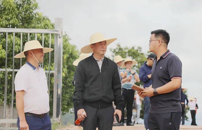 EMC易倍 EMC易倍体育国务院督导组莅临云南爱尔发生物技术股份有限公司调研指导(图2)