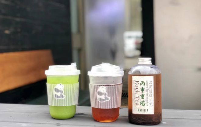EMC易倍 EMC易倍体育潮流市集、时装走秀、美食互动……周末青秀“金秋奇妙夜”等你来嗨！(图14)